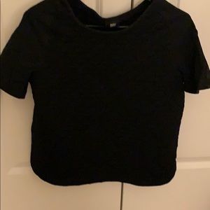 Black textured front short sleeve top